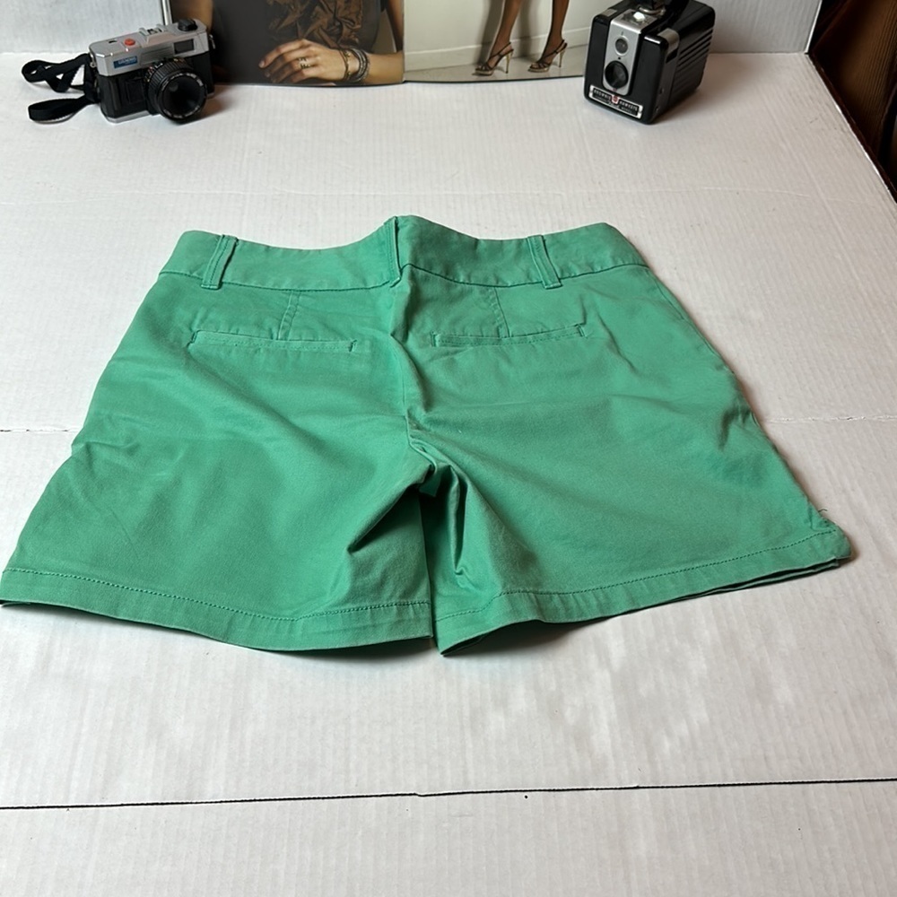Coastal Preppy Mint Shorts | Riviera Chino Summer Golf Resort · LOFT - Picture 8 of 11
